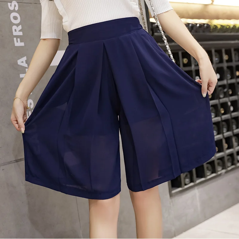 FAKUNTN 2020 summer chiffon short pants loose black/blue wide-legged trousers knee-length elastic waist women fashion
FAKUNTN 2020 summer chiffon short pants loose black/blue wide-legged trousers knee-length elastic waist women fashion