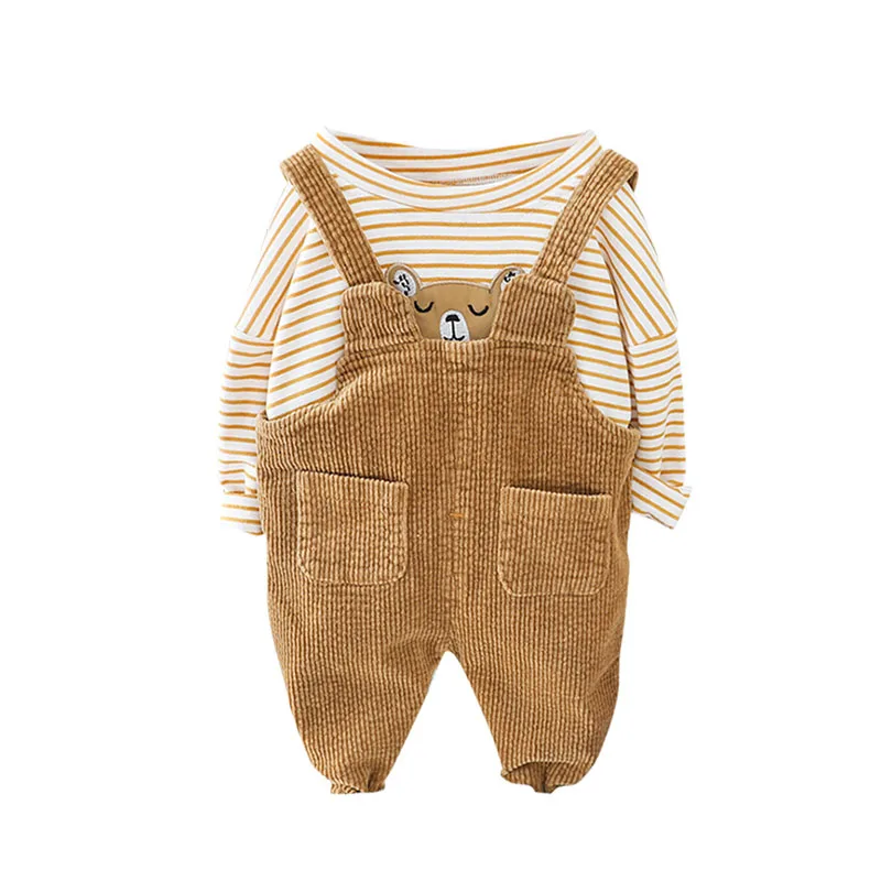 Модная футболка с героями мультфильмов + штаны; комплекты одежды для малышей; осенний комплект одежды для маленьких девочек; Верхняя одежда ...
Модная футболка с героями мультфильмов + штаны; комплекты одежды для малышей; осенний комплект одежды для маленьких девочек; Верхняя одежда ...