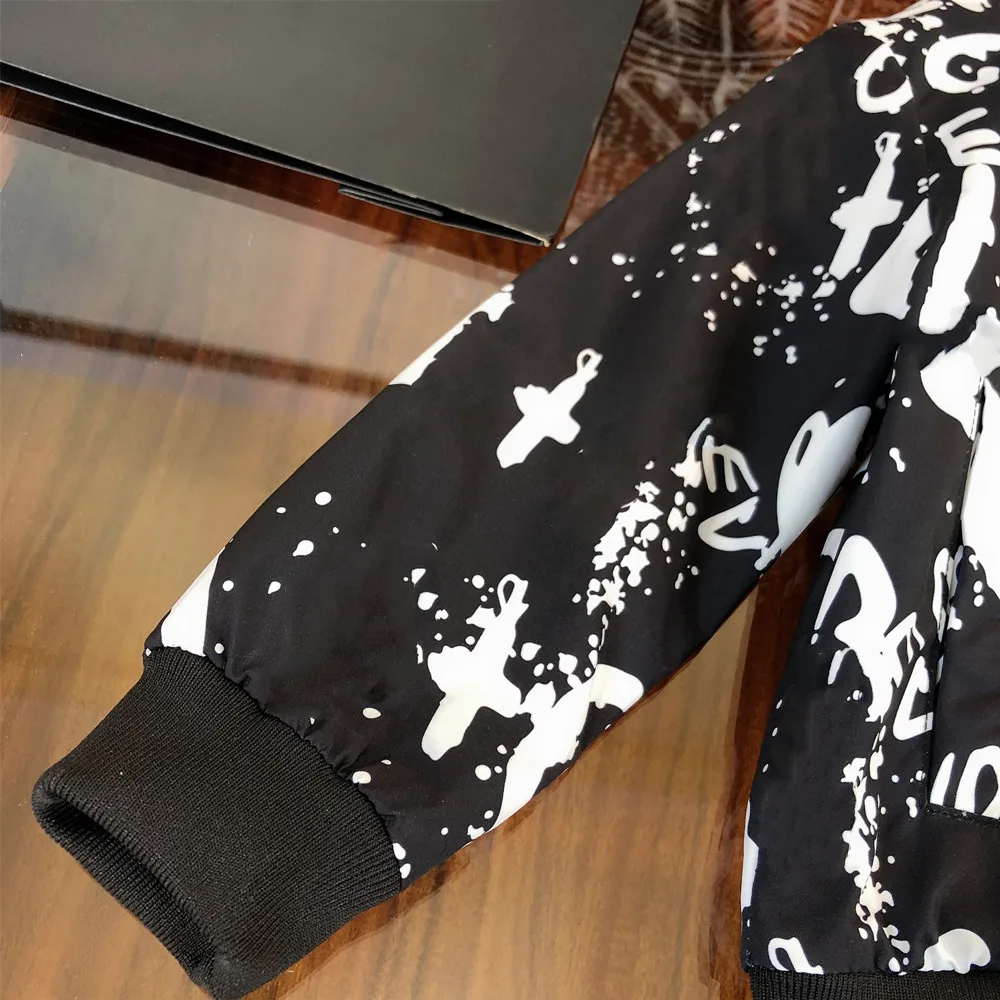 Designer children's clothing summer 2021 hot style casual long-sleeved printed jacket for boys and girls
Designer children's clothing summer 2021 hot style casual long-sleeved printed jacket for boys and girls