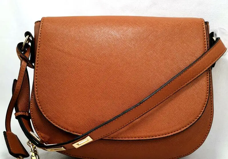 2021 брендовая дизайнерская женская сумка-мессенджер, женская сумка через плечо, вечерняя сумочка, женская сумка
2021 брендовая дизайнерская женская сумка-мессенджер, женская сумка через плечо, вечерняя сумочка, женская сумка