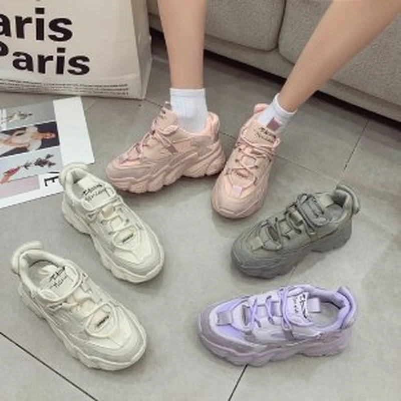 Women's Sports Shoes Lace Up Breathable Mesh Shoes Women Casual Shoes Fashion Women's Sneakers 2021 Women Chunky Sneakers
Women's Sports Shoes Lace Up Breathable Mesh Shoes Women Casual Shoes Fashion Women's Sneakers 2021 Women Chunky Sneakers