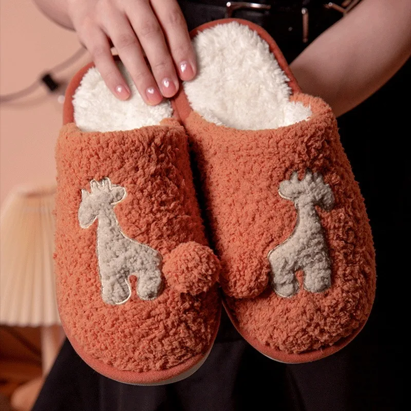 2021 Women Flat Home Slippers Plush Furry Warm Keeping Brand Designer Cute Cartoon Slippers Women Slides Solid Cozy Soft Shoes
2021 Women Flat Home Slippers Plush Furry Warm Keeping Brand Designer Cute Cartoon Slippers Women Slides Solid Cozy Soft Shoes