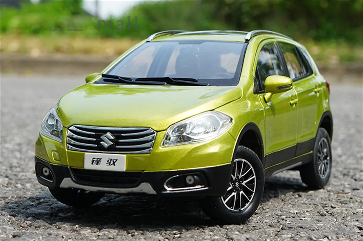 Новинка 1/18 для Suzuki S.CROSS Коллекционная модель автомобиля SUV коллекция мальчика девочки подарок зеленый
Новинка 1/18 для Suzuki S.CROSS Коллекционная модель автомобиля SUV коллекция мальчика девочки подарок зеленый