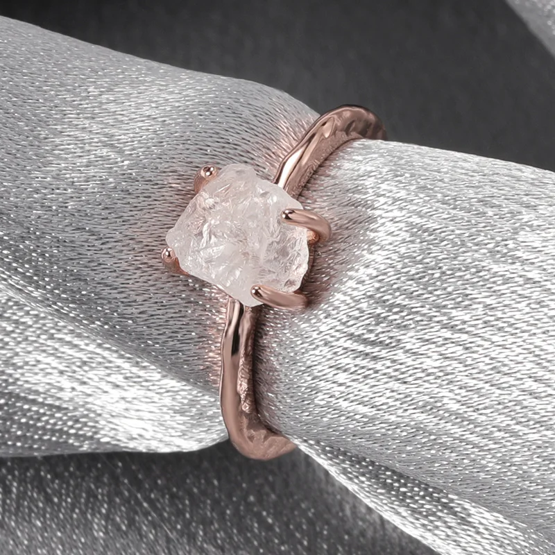 Natural Stone Crystal Rings Women Irregular Healing Transparent luorite Rose Wedding Finger Female Ring Vintage Jewelry
Natural Stone Crystal Rings Women Irregular Healing Transparent luorite Rose Wedding Finger Female Ring Vintage Jewelry