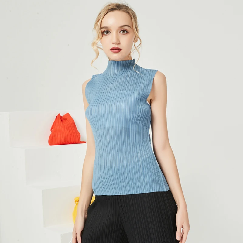 Summer 2020 Women's half turtleneck sleeveless vest Miyak fold Fashion all-match slim basic bottoming T-shirt Tied
Summer 2020 Women's half turtleneck sleeveless vest Miyak fold Fashion all-match slim basic bottoming T-shirt Tied