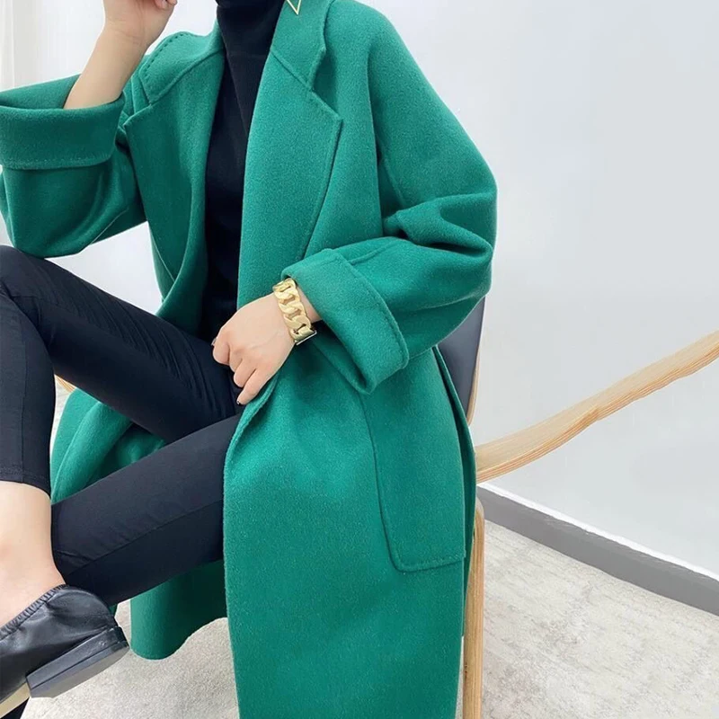 2021 Autumn Winter New Women Chic Wool Coat With Belt Fashion Long Sleeve Solid Color Long Overcoat Female Casual Warm Outwear
2021 Autumn Winter New Women Chic Wool Coat With Belt Fashion Long Sleeve Solid Color Long Overcoat Female Casual Warm Outwear
