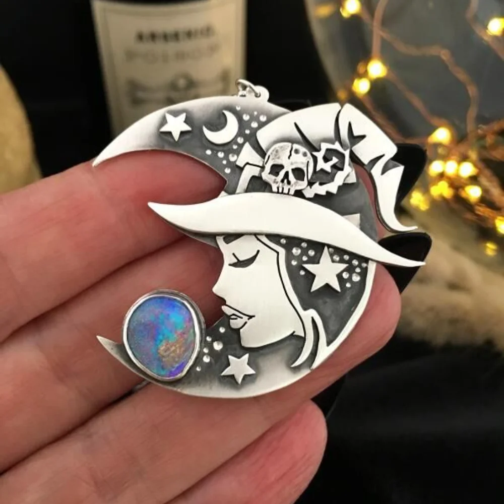European and American fashion trend men and women couples party holiday gifts alloy pendant silver moon girl punk style necklace
European and American fashion trend men and women couples party holiday gifts alloy pendant silver moon girl punk style necklace