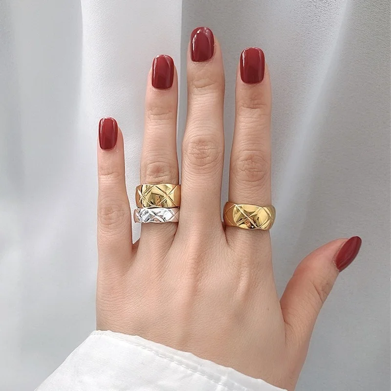 Korean Fashion Diamond-shaped Ring Women Fashion Personality Couple Rings for Women and Men Index Finger Ring
Korean Fashion Diamond-shaped Ring Women Fashion Personality Couple Rings for Women and Men Index Finger Ring