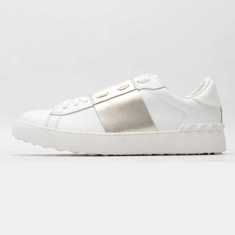 2021 men and women running shoes comfortable breathable sneaker couples high-end leather casual shoes cowhide rivet clash color
2021 men and women running shoes comfortable breathable sneaker couples high-end leather casual shoes cowhide rivet clash color