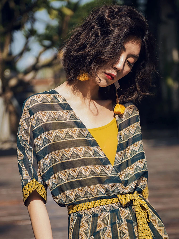 Long skirt women's summer 2021 new seaside holiday suit two piece skirt Short Sleeve Chiffon Dress
Long skirt women's summer 2021 new seaside holiday suit two piece skirt Short Sleeve Chiffon Dress
