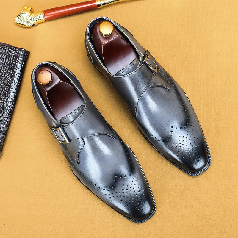 Italy Brand Handmade Flat Men Original Leather Monk Shoes Brogues Dress Carved Suit Genuine Leather Brown Buckle Wedding Shoes
Italy Brand Handmade Flat Men Original Leather Monk Shoes Brogues Dress Carved Suit Genuine Leather Brown Buckle Wedding Shoes
