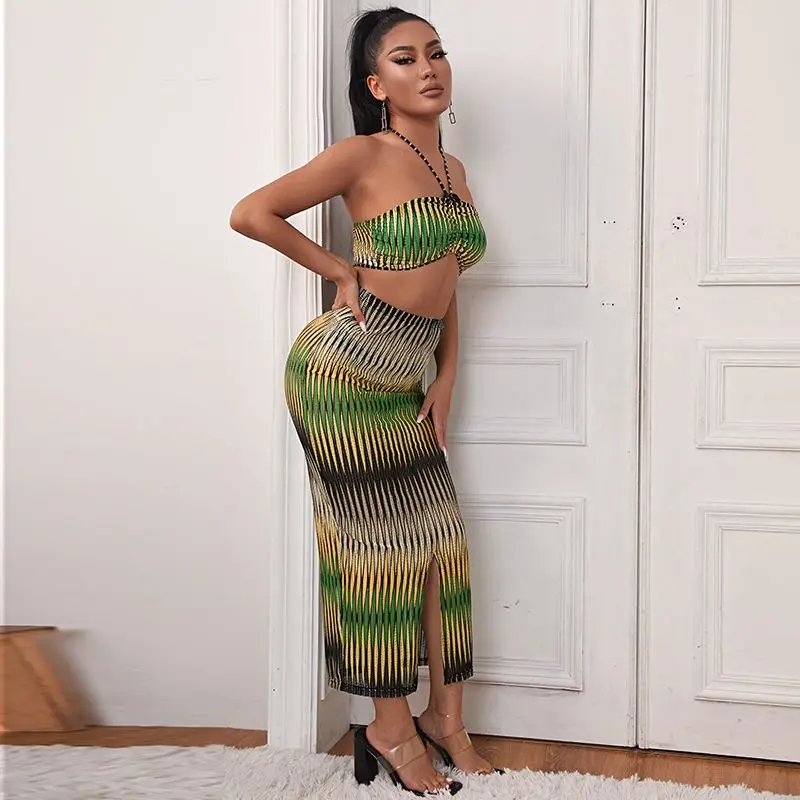 Gradient Striped Print Two Piece Dress Set Women's Halter Off Shoulder Backless Corset Crop Top and Long Party Skirt Tracksuit
Gradient Striped Print Two Piece Dress Set Women's Halter Off Shoulder Backless Corset Crop Top and Long Party Skirt Tracksuit