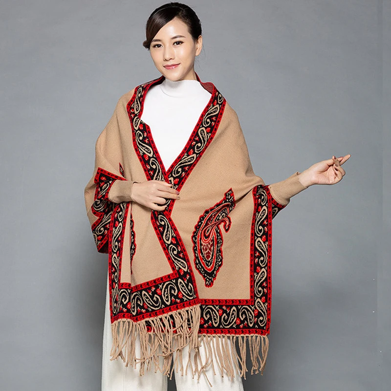 2020 Oversize Out Wear Scarf Winter Knitted Poncho Women Solid Design Cloak Female Long Batwing Sleeves Coat Vintage Shawl
2020 Oversize Out Wear Scarf Winter Knitted Poncho Women Solid Design Cloak Female Long Batwing Sleeves Coat Vintage Shawl