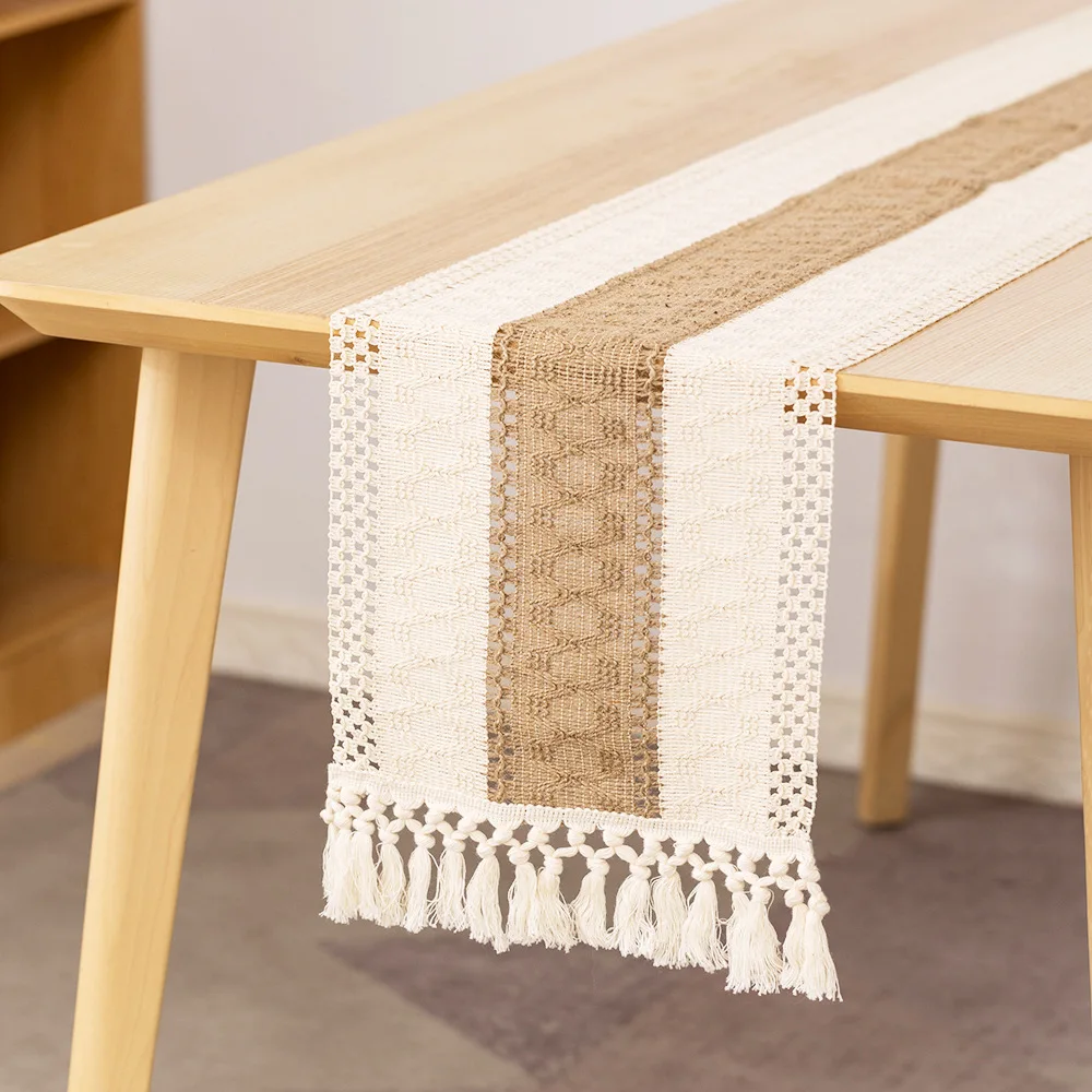 Linen Table Runner for Holiday Banquet Decoration Nordic Hollow Tassels Table Runner Embroidery Farmhouse Dining Table Decor
Linen Table Runner for Holiday Banquet Decoration Nordic Hollow Tassels Table Runner Embroidery Farmhouse Dining Table Decor