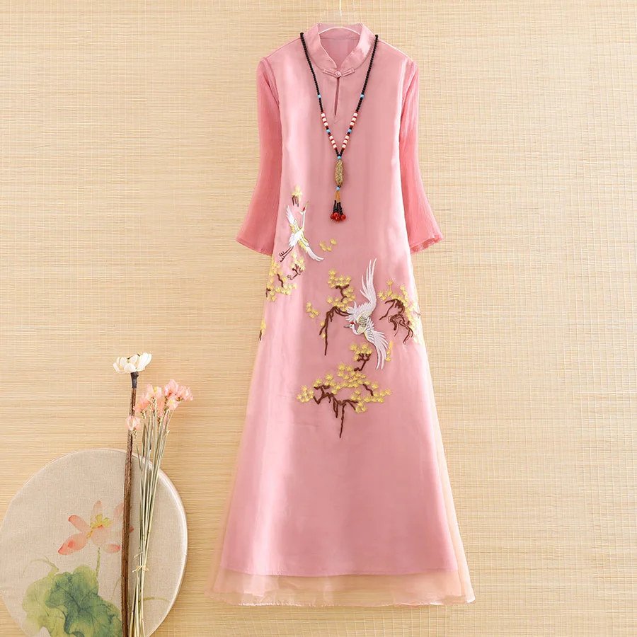 Высококачественное весеннее женское платье-Чонсам из органзы в стиле ретро, элегантное платье с вышивкой и рукавом 3/4, свободное платье тра...
Высококачественное весеннее женское платье-Чонсам из органзы в стиле ретро, элегантное платье с вышивкой и рукавом 3/4, свободное платье тра...