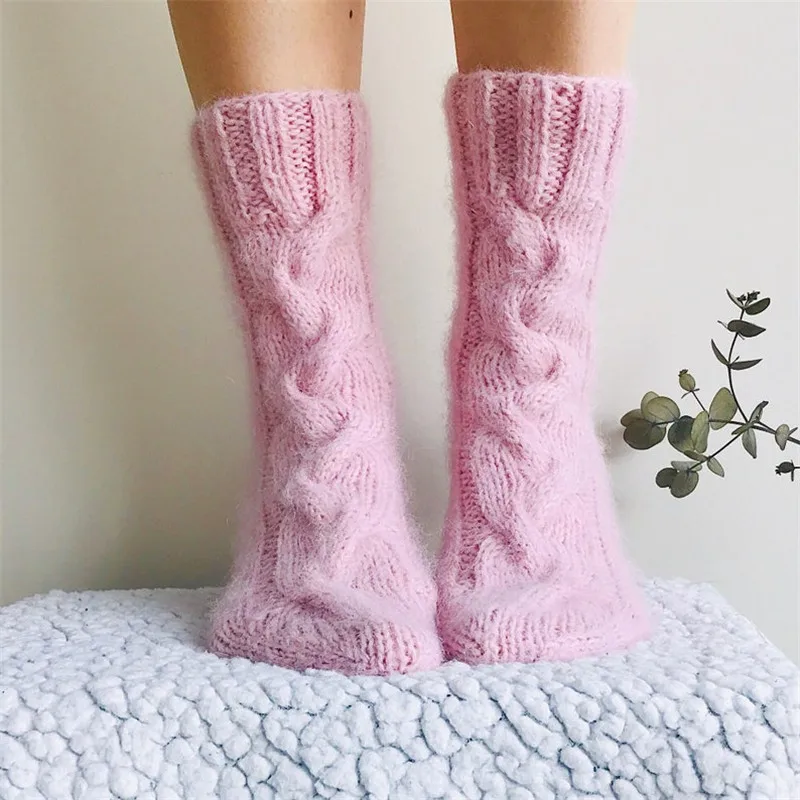 Women Knitted Crochet Socks Short Anti-slip Warm Wool Winter Autumn Floor Ankle Socks 
Women Knitted Crochet Socks Short Anti-slip Warm Wool Winter Autumn Floor Ankle Socks