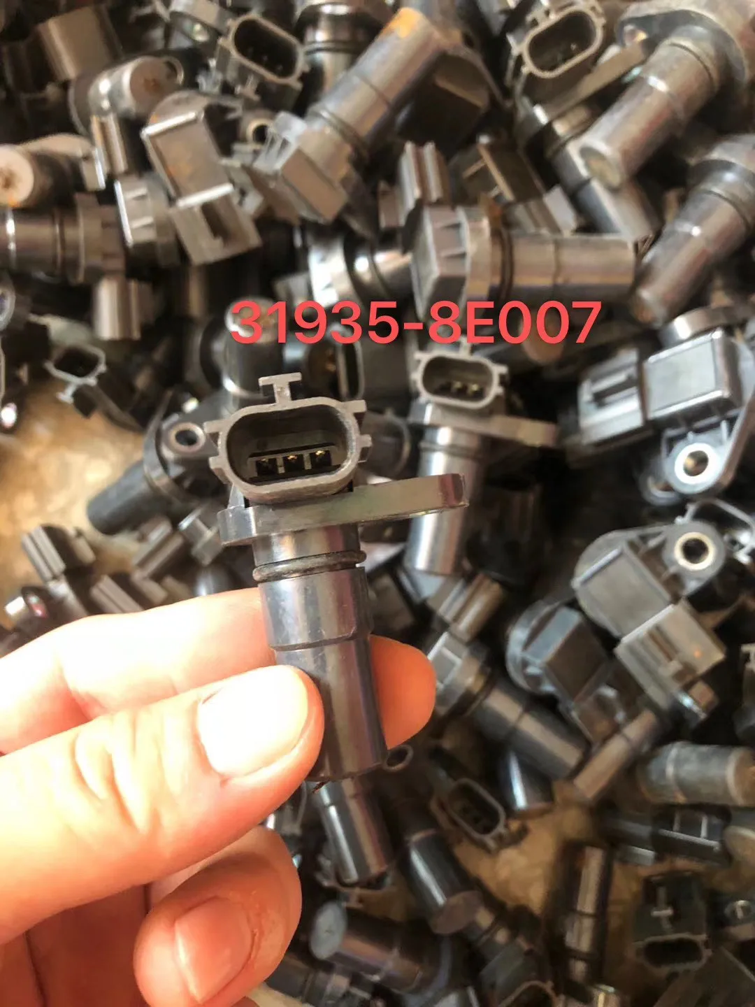 1x New 31935-8E007 31935-1XF00 G4T07581 Automobiles Sensors Transmission Input Output Vehicle Speed Sensor For Nissan Mitsubishi
1x New 31935-8E007 31935-1XF00 G4T07581 Automobiles Sensors Transmission Input Output Vehicle Speed Sensor For Nissan Mitsubishi