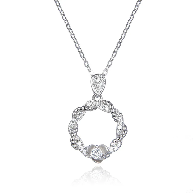 Japanese and Korean style sweet zircon Flower Pendant Necklace women S925 Sterling Silver Diamond wreath clavicle chain jewelry 
Japanese and Korean style sweet zircon Flower Pendant Necklace women S925 Sterling Silver Diamond wreath clavicle chain jewelry