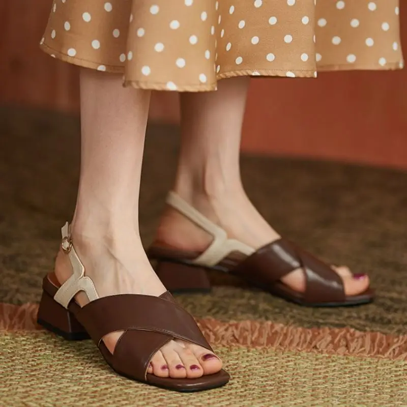 KemeKiss Size 30-43 New Fashion Women Sandals Shoes Square Toe Thick Low Heels Buckle Strap Mixed Color Daily Female Footwear
KemeKiss Size 30-43 New Fashion Women Sandals Shoes Square Toe Thick Low Heels Buckle Strap Mixed Color Daily Female Footwear