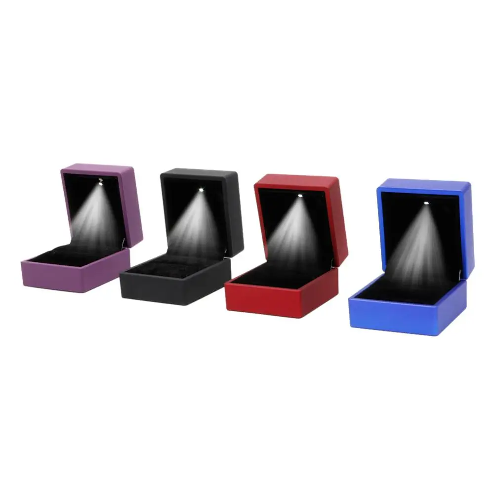LED Lighted Earring Ring Gift Box Wedding Engagement Ring Jewelry Display New
LED Lighted Earring Ring Gift Box Wedding Engagement Ring Jewelry Display New