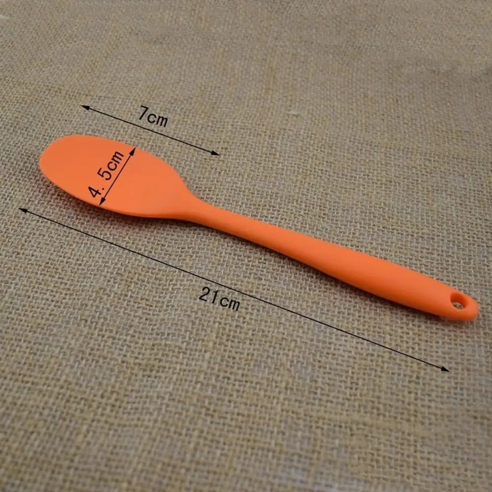 Food Grade Silicone Long Handle Heat-Resistant Butter Cookie Pastry Spatula Non-stick Scraper Spoon Kitchen Cooking Utensil
Food Grade Silicone Long Handle Heat-Resistant Butter Cookie Pastry Spatula Non-stick Scraper Spoon Kitchen Cooking Utensil