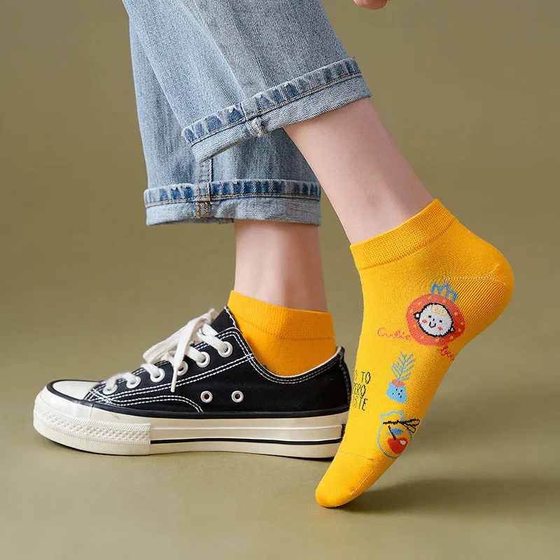 Dreamlikelin Spring Summer Female Cartoon Invisible Socks Korean Style Thin Cute Cotton Ankle Socks for Girls
Dreamlikelin Spring Summer Female Cartoon Invisible Socks Korean Style Thin Cute Cotton Ankle Socks for Girls