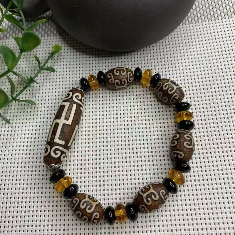 Hot Selling Natural Bracelet Charm Jewellery Women's Hand-Carved Bracelet for Women Men Fashion Accessories
Hot Selling Natural Bracelet Charm Jewellery Women's Hand-Carved Bracelet for Women Men Fashion Accessories