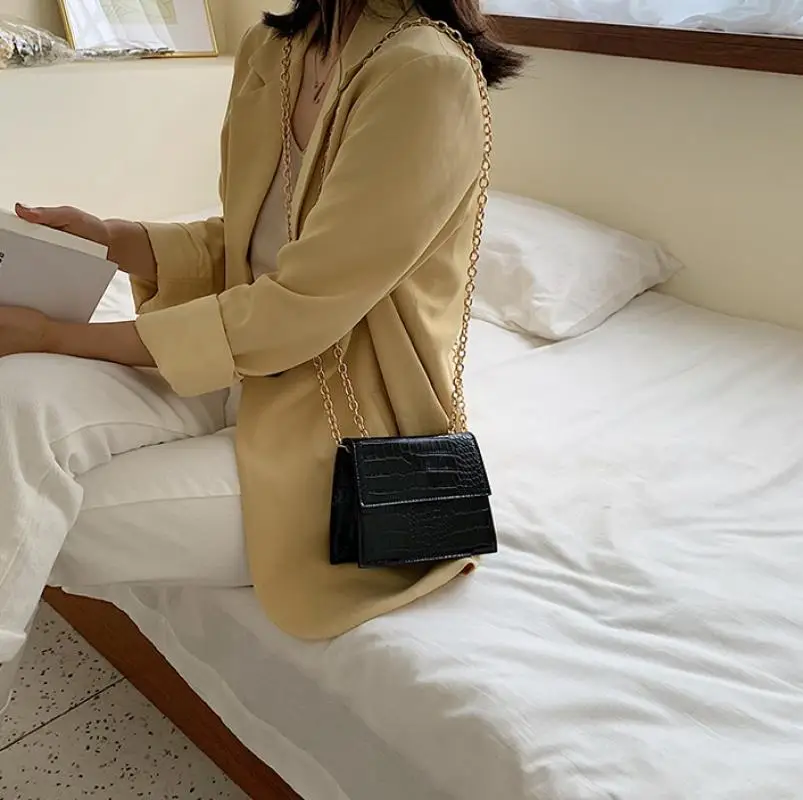 Solid Leather Crossbody Bag Crocodile Pattern Shoulder Bags Fashion Party Small Pouch For Women Flap Ladies Mini Square Bags
Solid Leather Crossbody Bag Crocodile Pattern Shoulder Bags Fashion Party Small Pouch For Women Flap Ladies Mini Square Bags