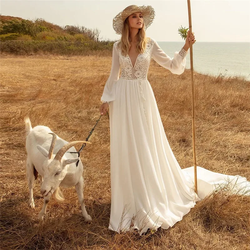 Boho Chiffon 2021 Wedding Dress Deep V-Neck Lace Applique Weep Train Trailing A-line Sexy Bridal Dress 
Boho Chiffon 2021 Wedding Dress Deep V-Neck Lace Applique Weep Train Trailing A-line Sexy Bridal Dress