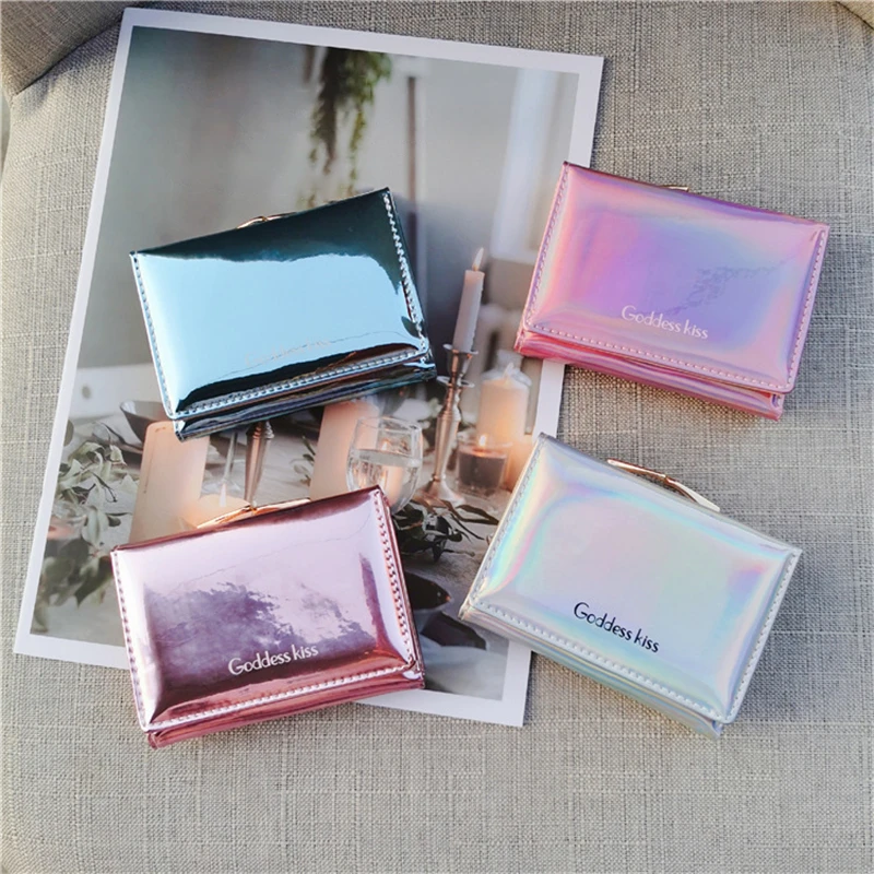 Women Short Small Coin Purse Wallet Ladies Leather Folding Card Card Holder Laser Colorful Coin Purses 2021 Newest Hot
Women Short Small Coin Purse Wallet Ladies Leather Folding Card Card Holder Laser Colorful Coin Purses 2021 Newest Hot