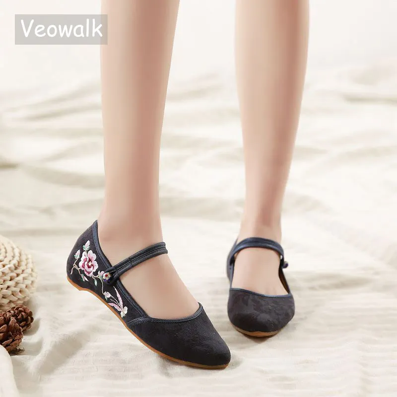 Женские хлопковые балетки Veowalk с острым носком, элегантные женские повседневные мягкие балетки с китайской вышивкой
Женские хлопковые балетки Veowalk с острым носком, элегантные женские повседневные мягкие балетки с китайской вышивкой
