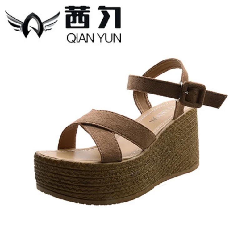 Casual Fashion Slope With Elegant High Heels, Ladies Sandals, One Word Buckle, Summer New Style Roman Shoes, Waterproof Platform
Casual Fashion Slope With Elegant High Heels, Ladies Sandals, One Word Buckle, Summer New Style Roman Shoes, Waterproof Platform
