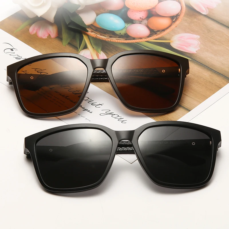 Polarized Square Women Sunglasses for Men Fashion Vintage Shades Glasses Decorative Brand Driving Designer Eyewear Gafas De Sol
Polarized Square Women Sunglasses for Men Fashion Vintage Shades Glasses Decorative Brand Driving Designer Eyewear Gafas De Sol