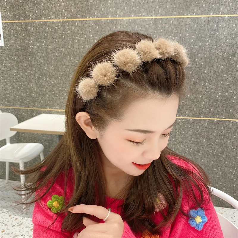 Cute Faux Fur Ball Ear Hair Hoops Anime Hairband Fur Headbands Clip Women Girl Hair Accessories Ear Hair Band
Cute Faux Fur Ball Ear Hair Hoops Anime Hairband Fur Headbands Clip Women Girl Hair Accessories Ear Hair Band