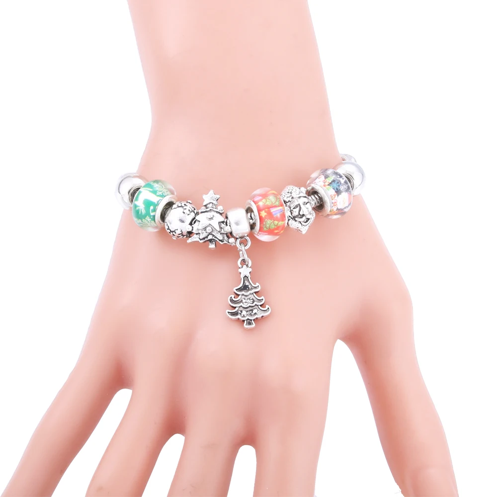 Christmas Decor for Girls New Year Merry Christmas Tree Bracelet Snowflake Snowman Ornaments 6.5 Adjustable Beading Bracelet
Christmas Decor for Girls New Year Merry Christmas Tree Bracelet Snowflake Snowman Ornaments 6.5 Adjustable Beading Bracelet