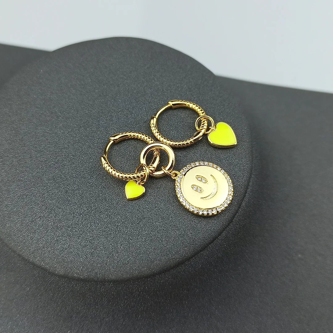 New S925 Sterling Silver Earrings smiling face heart pendant hot summer luxury brand Monaco jewelry earrings 2021 Korean Trend
New S925 Sterling Silver Earrings smiling face heart pendant hot summer luxury brand Monaco jewelry earrings 2021 Korean Trend