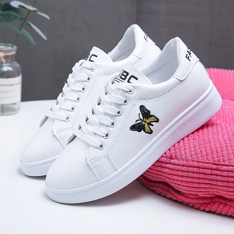 Women's Fashion Sneakers Butterfly Summer Shoes Mesh Breathable White Sneakers Flat Casual Female Sneakers 2021 New Fashion
Women's Fashion Sneakers Butterfly Summer Shoes Mesh Breathable White Sneakers Flat Casual Female Sneakers 2021 New Fashion