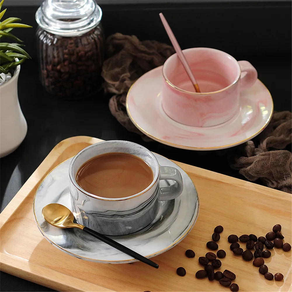 Фото Винтажная керамическая кофейная кружка с розовым мрамором и - купить