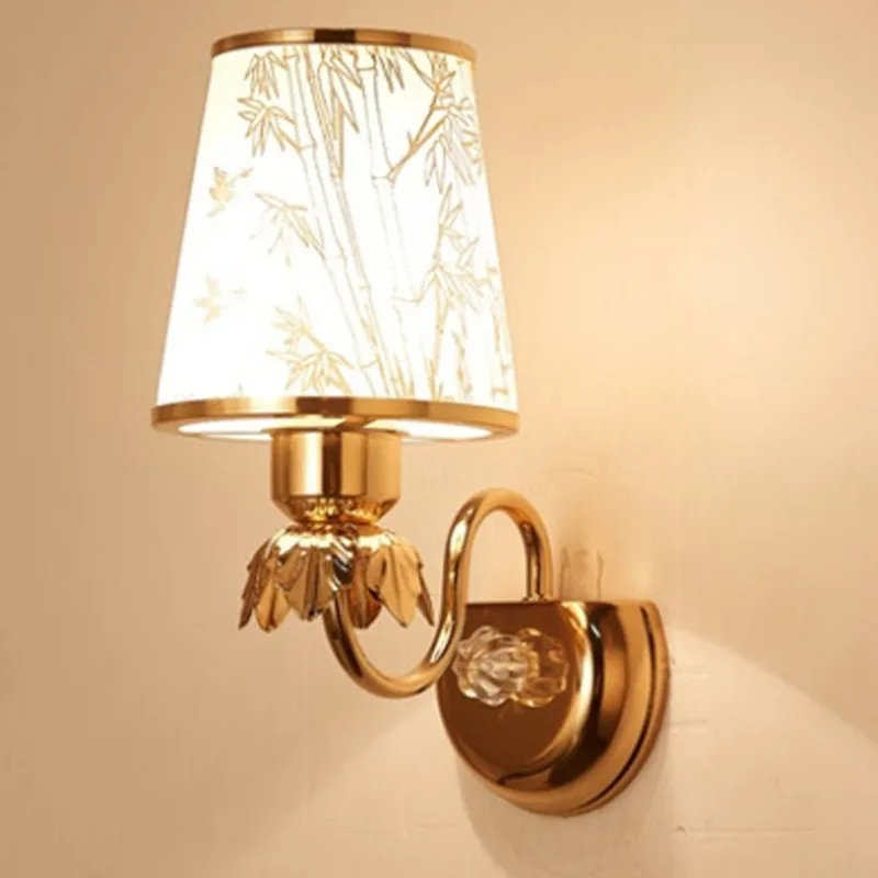 Simple European Luxury Wall Light Lamp For Bedroom Living Room TV Background Wall Home Decoration WF102201
Simple European Luxury Wall Light Lamp For Bedroom Living Room TV Background Wall Home Decoration WF102201