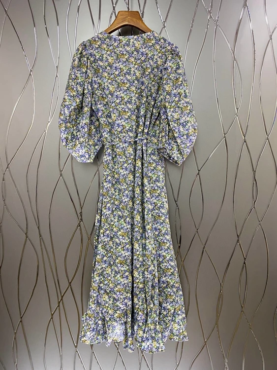2021 new women fashion V-neck floral lantern bubble long-sleeved printed dress 507
2021 new women fashion V-neck floral lantern bubble long-sleeved printed dress 507