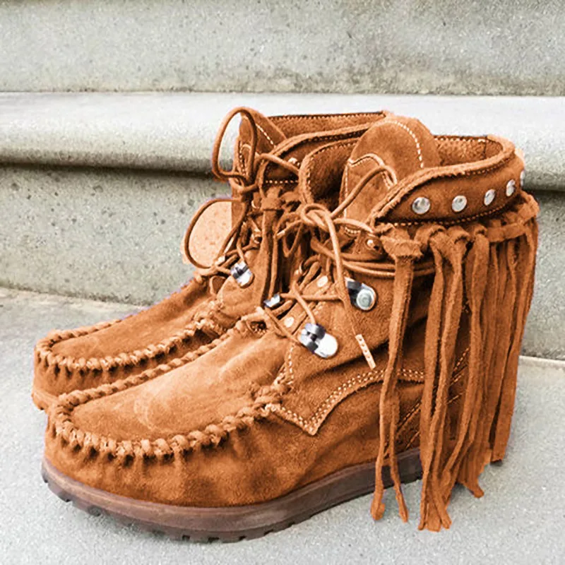 New women's boots 2019 fashion rivet strap large short tube women's Boots
New women's boots 2019 fashion rivet strap large short tube women's Boots