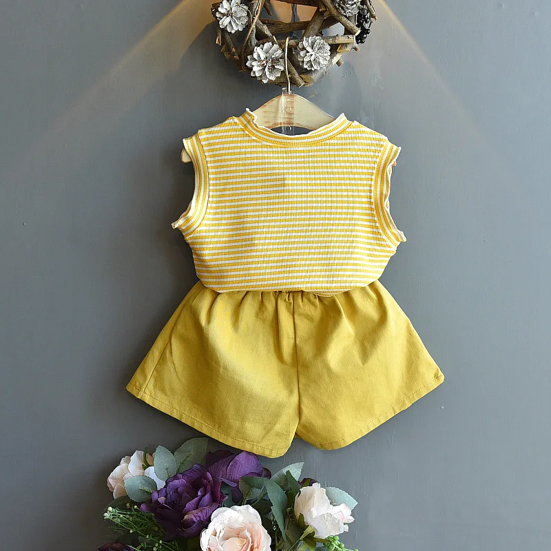 Girls Summer Suit Kids Clothing Casual Sleeveless Top + Shorts Toddler Girl Outfits Two Piece Set Summer Girls Clothing Set 2-6Y
Girls Summer Suit Kids Clothing Casual Sleeveless Top + Shorts Toddler Girl Outfits Two Piece Set Summer Girls Clothing Set 2-6Y