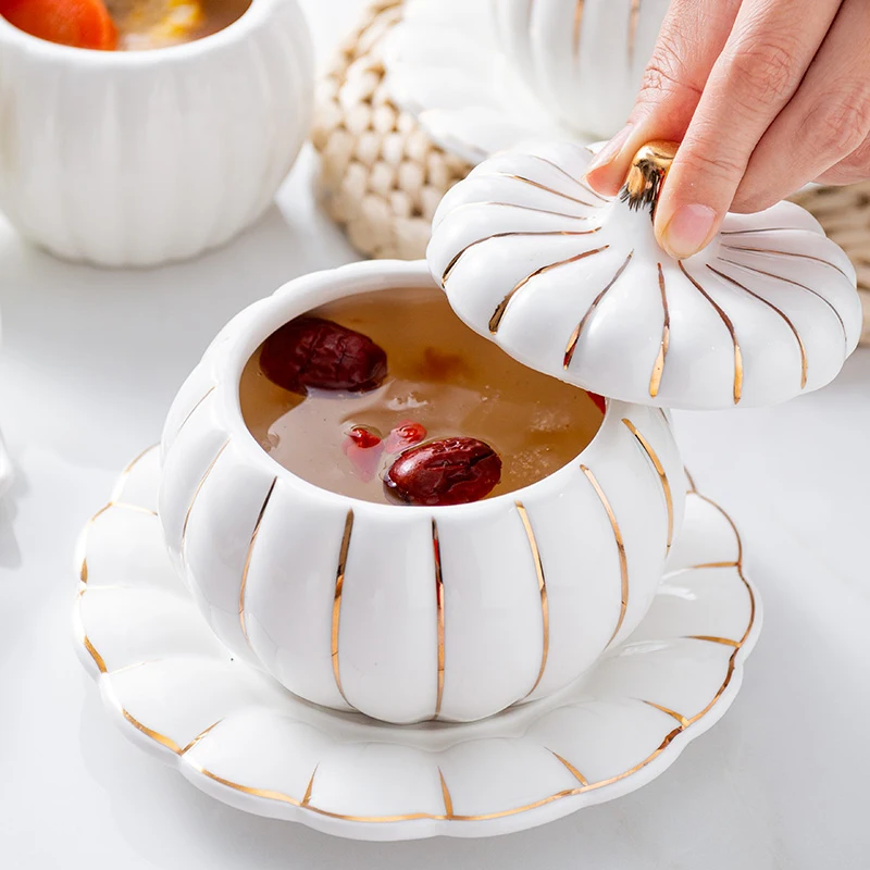 High-end Gold Pumpkin Shape Ceramic Soup Bowl with Lid Small Rice Bowl Kitchen Tableware Fruit Salad Bowl Dessert Soup Bowls
High-end Gold Pumpkin Shape Ceramic Soup Bowl with Lid Small Rice Bowl Kitchen Tableware Fruit Salad Bowl Dessert Soup Bowls