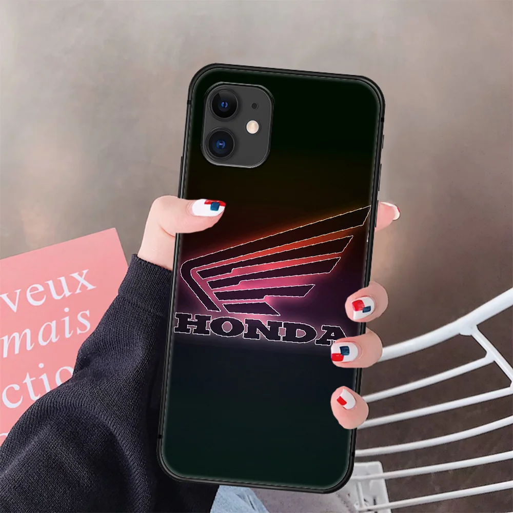 Luxury Car Cool Hoda Phone Case Cover Hull For IPhone 5 5s se 2 6 6s 7 8 12 Mini Plus X XS XR 11 PRO MAX black Shell Soft
Luxury Car Cool Hoda Phone Case Cover Hull For IPhone 5 5s se 2 6 6s 7 8 12 Mini Plus X XS XR 11 PRO MAX black Shell Soft