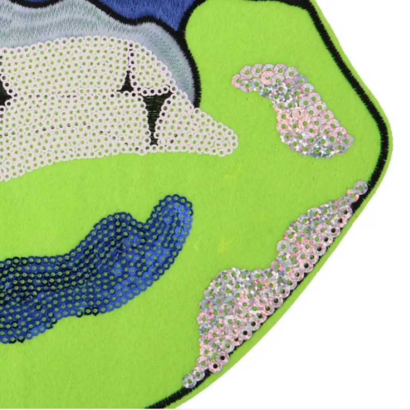 New Cartoon Large Sequined Lip Mouth Badge Embroidery Cloth Patch Clothing Accessories Bag Decoration
New Cartoon Large Sequined Lip Mouth Badge Embroidery Cloth Patch Clothing Accessories Bag Decoration