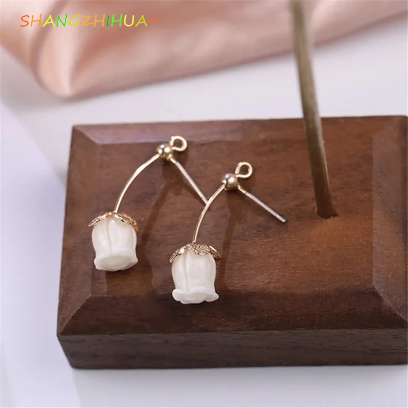 S925 stud earrings, super cute white fresh rose fashion street shot women's earrings, party gifts, 2020 new jewelry SHANGZHIHUA
S925 stud earrings, super cute white fresh rose fashion street shot women's earrings, party gifts, 2020 new jewelry SHANGZHIHUA