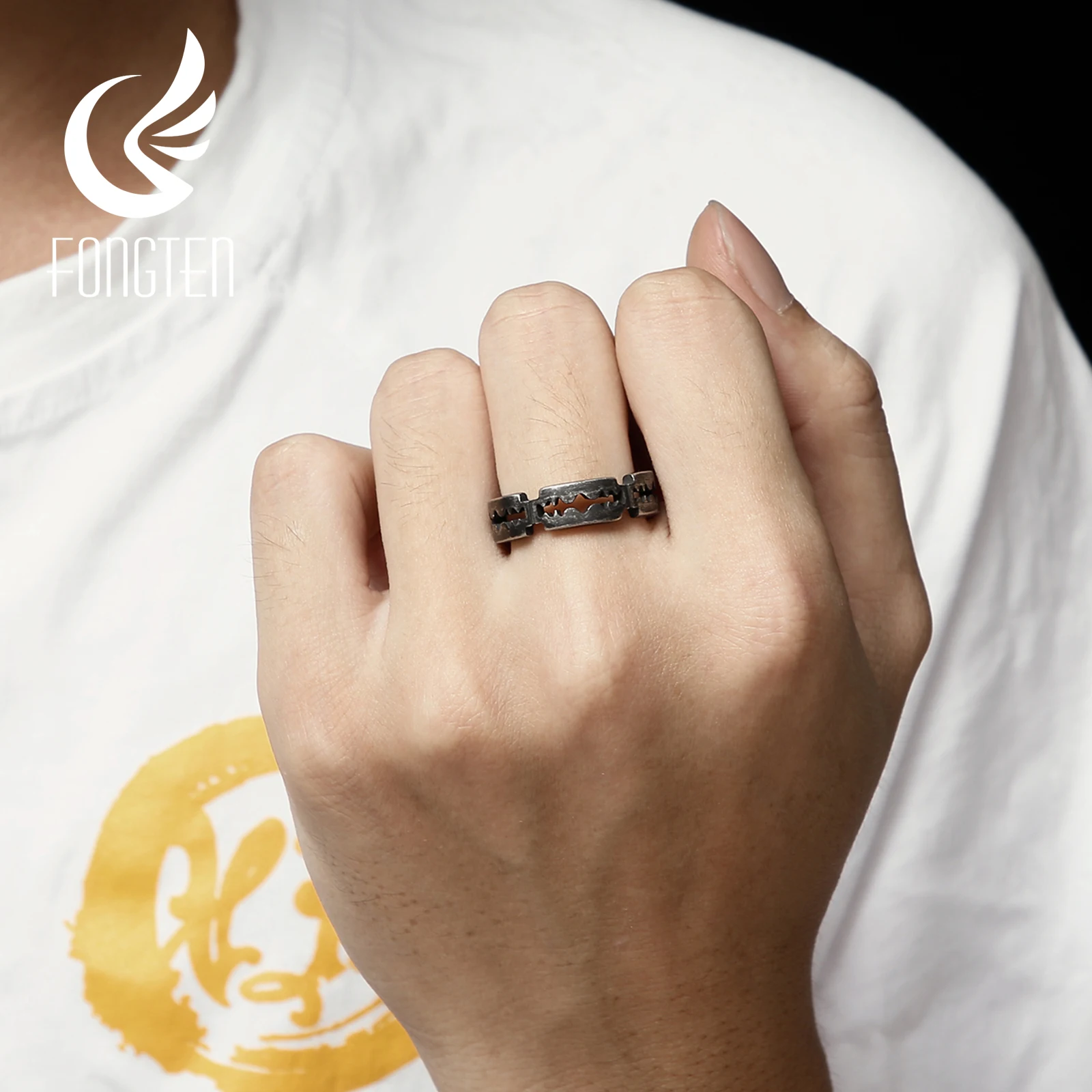 Fongten Gothic Style Blade Shape Ring Black Stainless Steel Vintage Viking Men Hippie Big Rings 2020 Fashion Jewelry
Fongten Gothic Style Blade Shape Ring Black Stainless Steel Vintage Viking Men Hippie Big Rings 2020 Fashion Jewelry