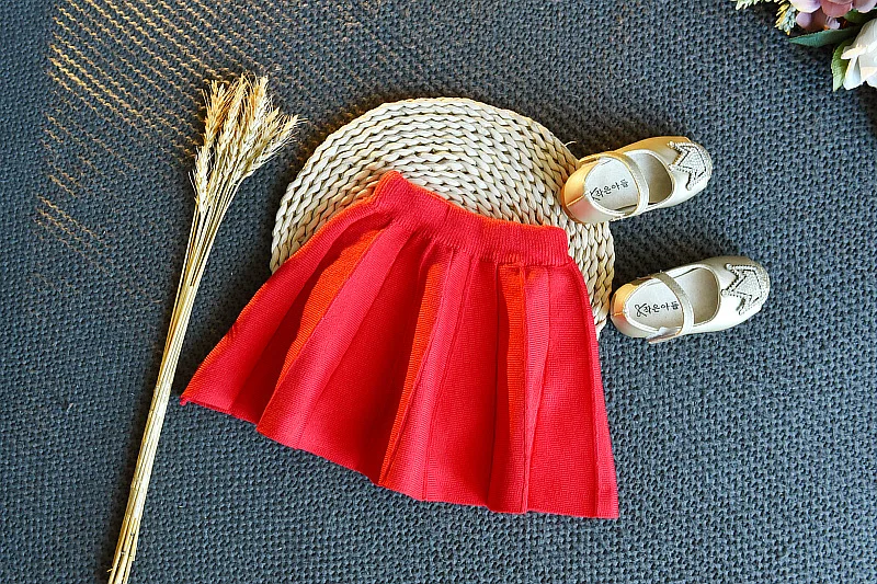New autumn kids winter sweaters baby girl clothes cardigan knitted sweater coat and pleated skirt 2-piece set
New autumn kids winter sweaters baby girl clothes cardigan knitted sweater coat and pleated skirt 2-piece set