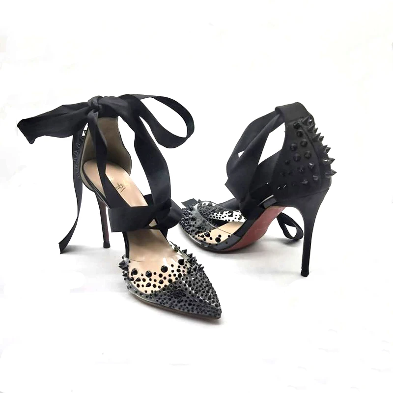 2021 new water drill pointed shoes European and American star high heels transparent hollow thin high heels women's shoes
2021 new water drill pointed shoes European and American star high heels transparent hollow thin high heels women's shoes