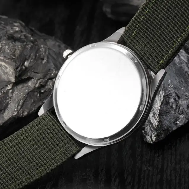 Zegarek Military Men's Watches Date Scale Dial Canvas Belt Watches Male Mechanical Quartz Analog Wrist Clock Reloj Hombre homme
Zegarek Military Men's Watches Date Scale Dial Canvas Belt Watches Male Mechanical Quartz Analog Wrist Clock Reloj Hombre homme